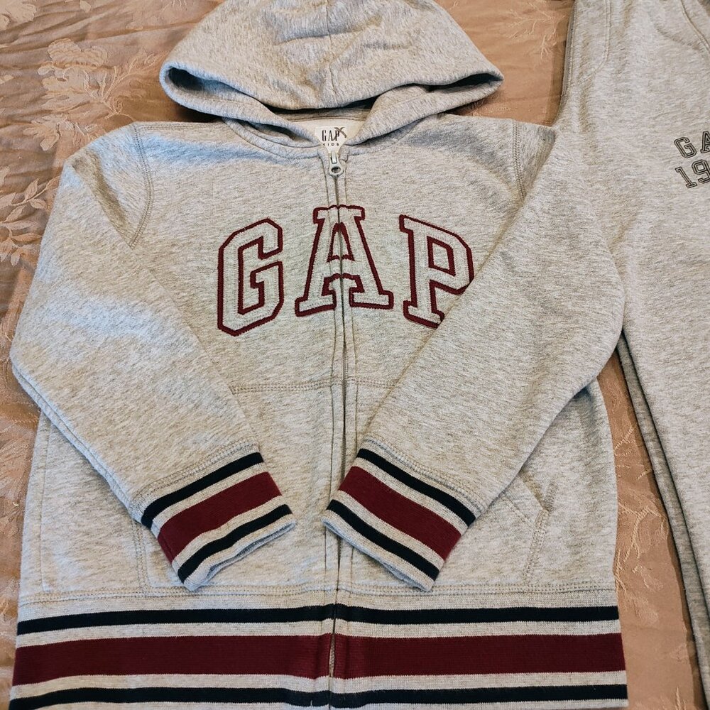 Gap Sweatsuit Three Piece Bundle, Size S (6-7), Excellent Used Condition! (EUC) - Picture 3 of 7